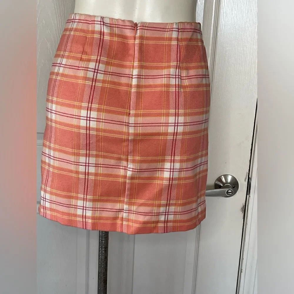 Wild fable plaid skirt size 8 - Picture 3 of 6